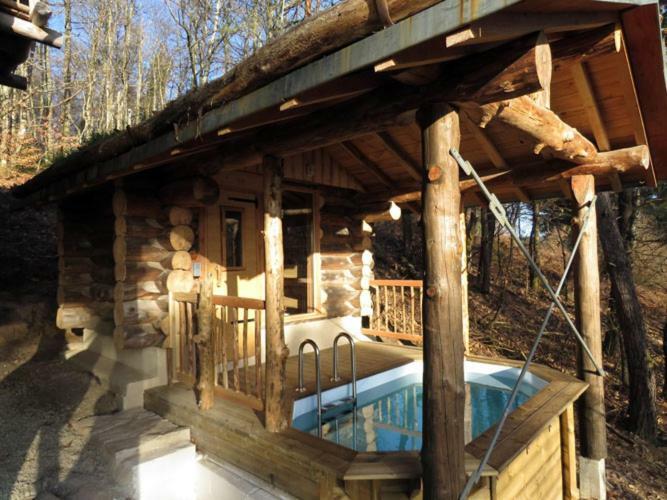 La cabane de Hans Saint-Martial-de-Gimel Extérieur photo